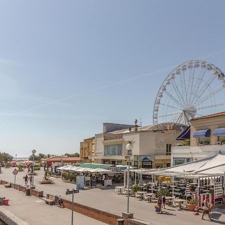 Sul Mare Apartman Lido di Camaiore Kültér fotó
