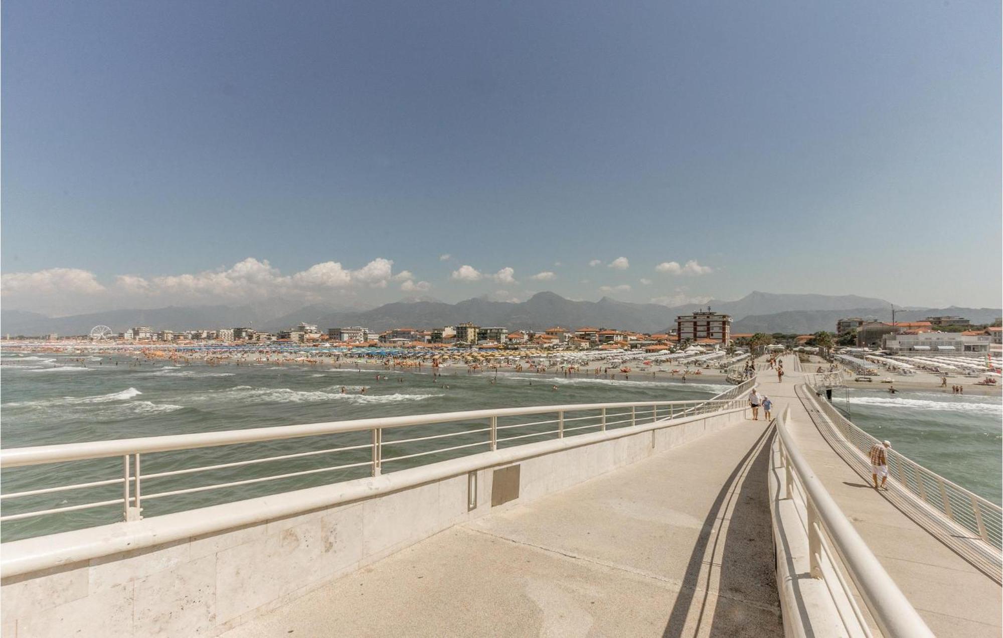 Sul Mare Apartman Lido di Camaiore Kültér fotó