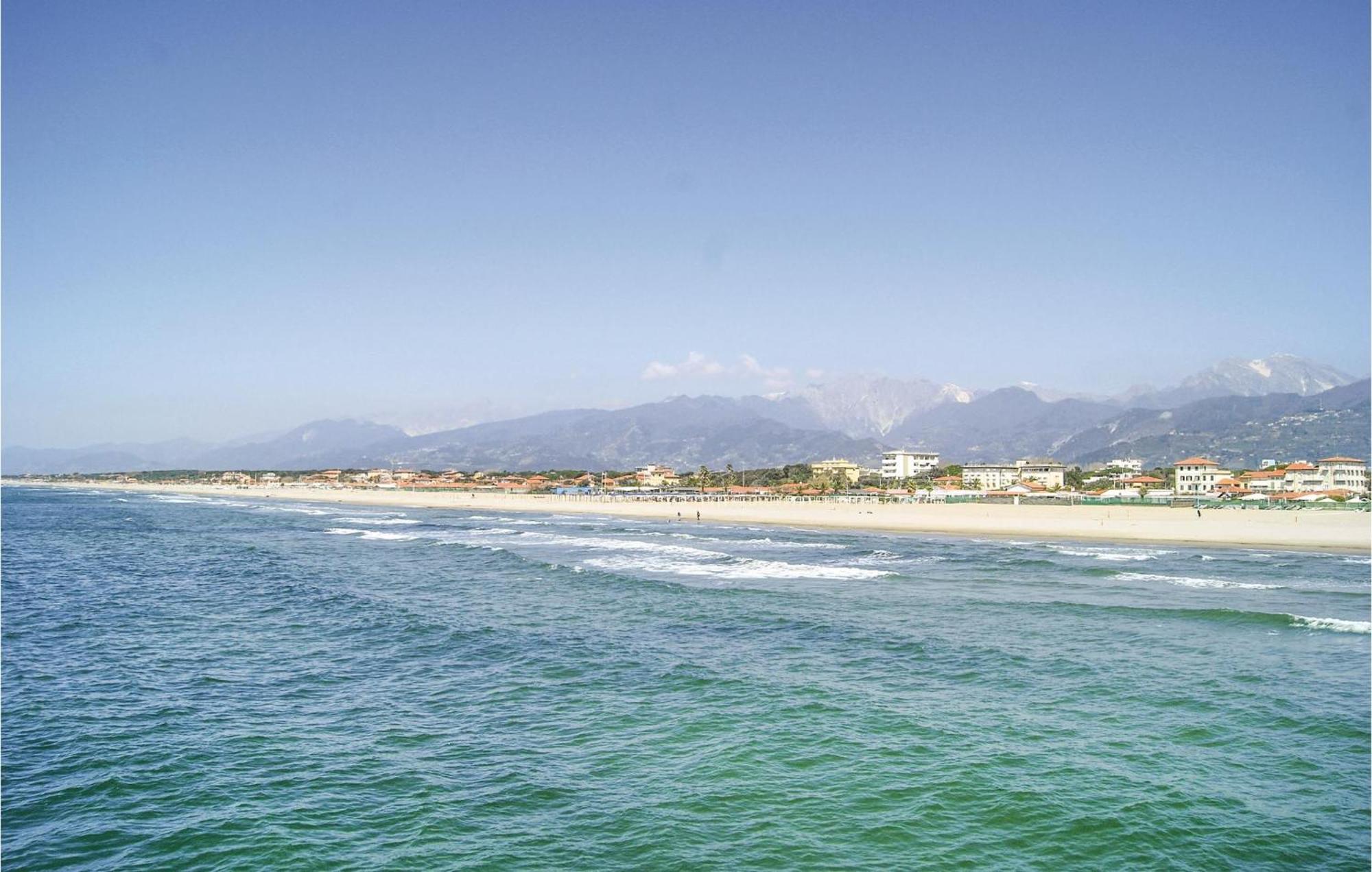 Sul Mare Apartman Lido di Camaiore Kültér fotó