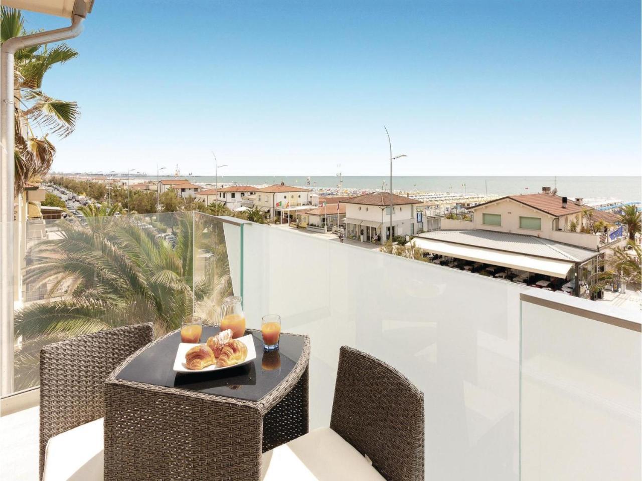 Sul Mare Apartman Lido di Camaiore Kültér fotó